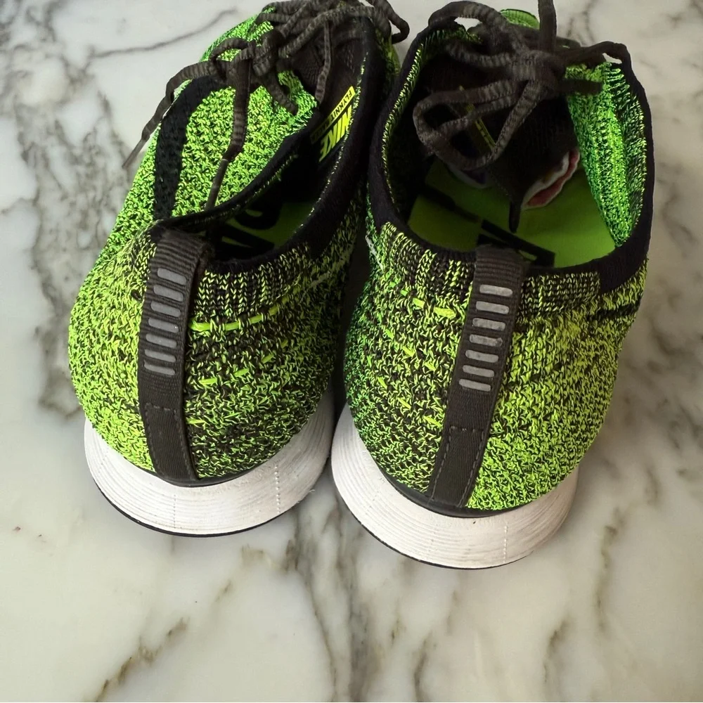 Nike Flyknit Racer Volt Sneakers, Men’s size 11.5 - Picture 3 of 5